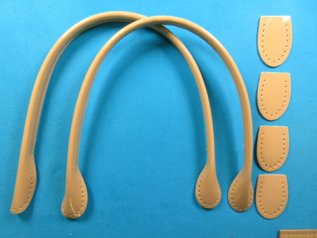 在庫処分エナメル合皮もち手ベージュ