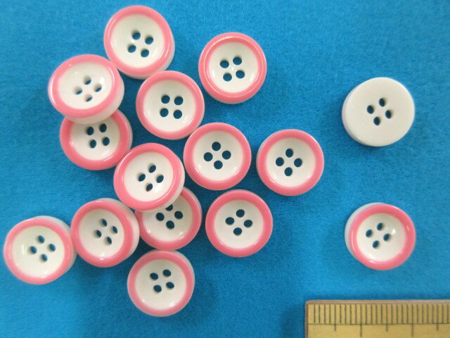 プラボタン（13mm）白×ピンク//