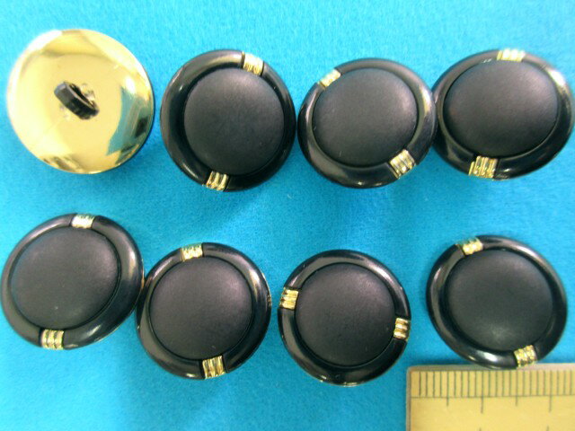 プラメタルボタン（18mm）黒×金