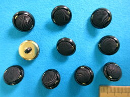 プラメタルボタン（13mm）黒×金