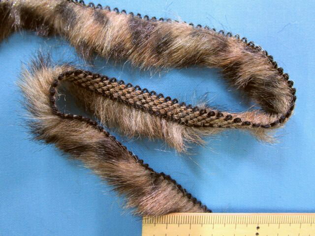 フェイクファーテープ（アニマル）茶×黒　2m　0.6cm幅