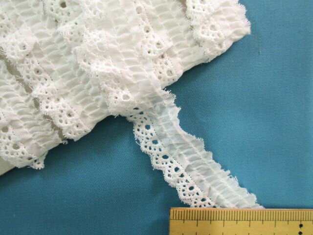 綿ギャザーレース(1.1cm幅 3m巻）オフ白