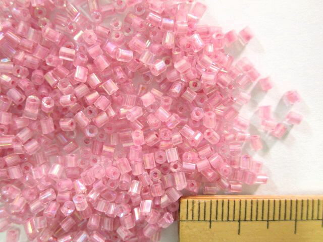 ガラスビーズ(2×2mm)オーロラ渋ピンク