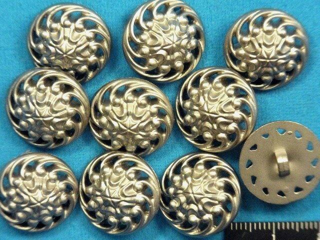 在庫処分メタルボタン（18mm）薄銀