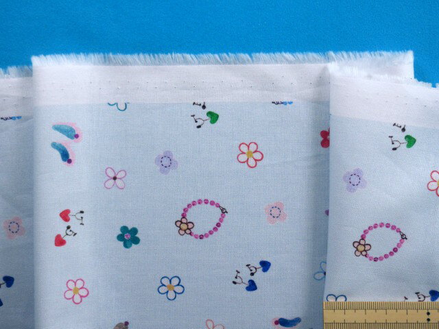 綿プリント生地ジュエリー/花・水色（105cm幅　2m）