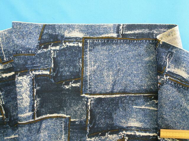 綿プリントオックス生地デニム柄・紺””（110cm幅　1m）