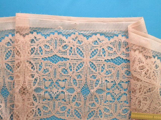 コードレース生地渋ピンク（140cm幅　1．5m）