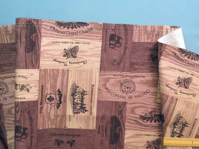 綿プリントオックス生地ワイン木箱・渋紫×ベージュ系（110cm幅　1m）