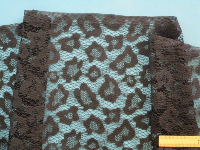 ラッセルレース生地アニマル・黒（115cm幅　2m）