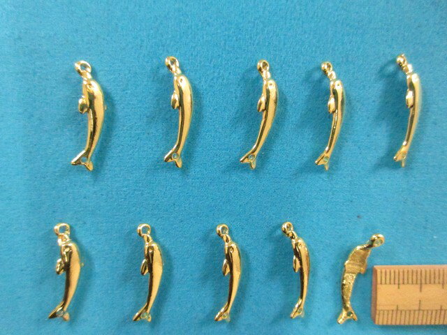 在庫処分アクセサリーパーツ金