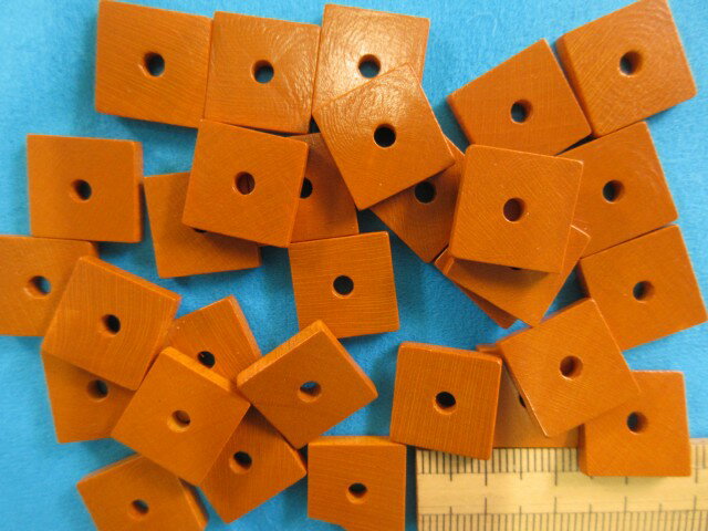 ウッドビーズ茶