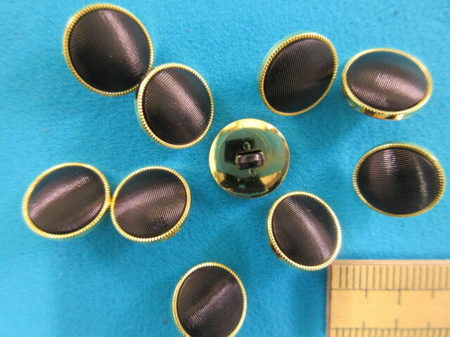 プラメタルボタン（11.5mm）黒×金