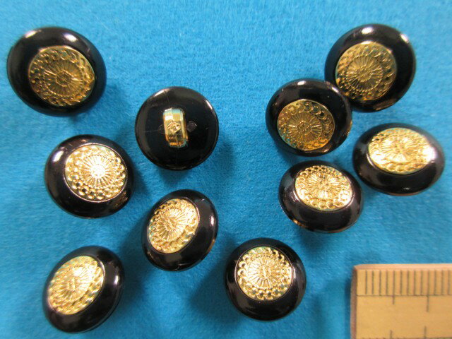 プラメタルボタン（11.5mm）黒×金