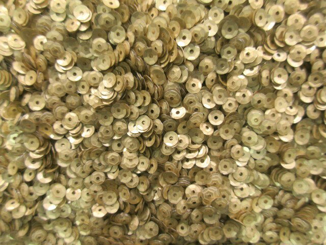 スパンコール　　亀甲　4mm（100g・25000枚）メタルベージュ系