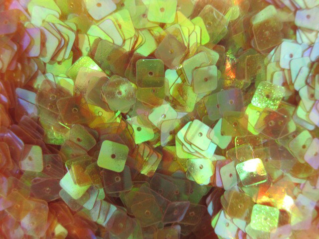スパンコール　四角7mm（100g）クリアオーロラ渋オレンジ系