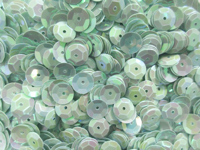 スパンコール　10mm（100g・約2800枚）パール水色
