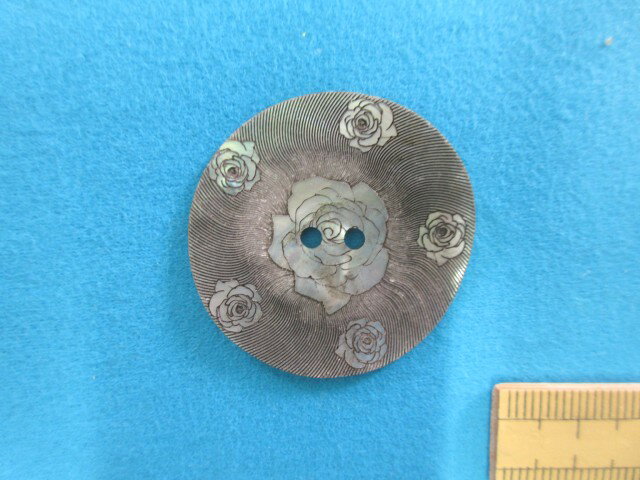 貝ボタン（34mm）