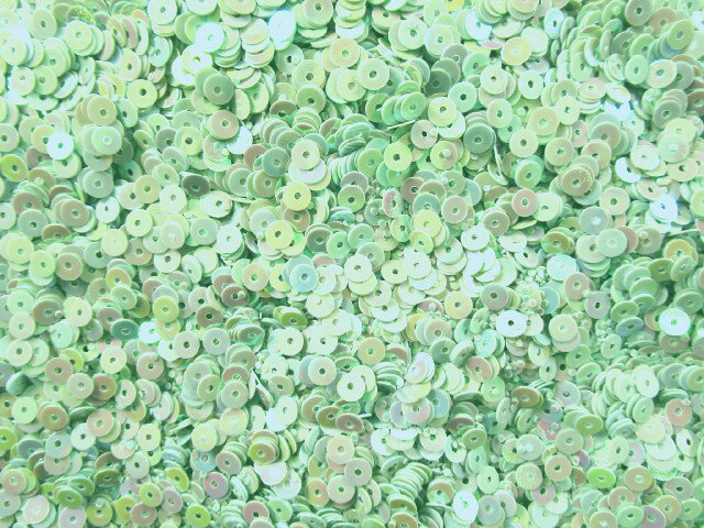 スパンコール　4mm（100g・25000枚）パールブルーグリン系