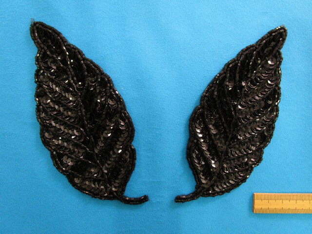 ビーズスパンコールモチーフ黒（1組入）