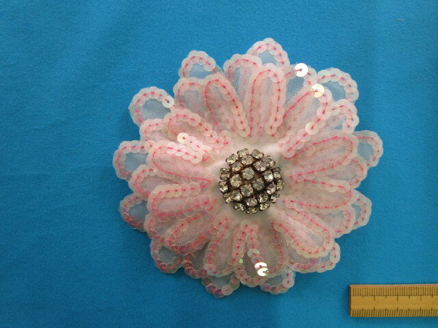 スパンコールモチーフピンク（ブローチピン付　1個入）