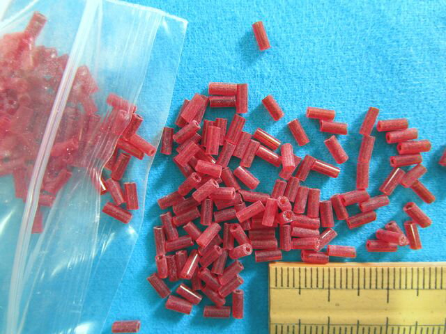 ガラス竹ビーズ(4mm×2mm)赤