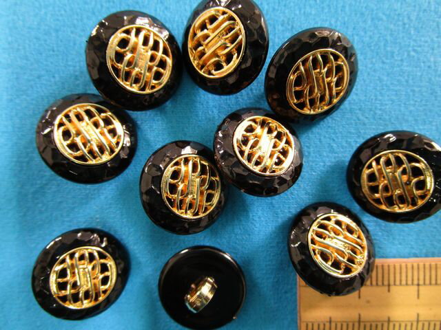 プラメタルボタン（15mm）黒×金
