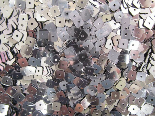 スパンコール　四角5mm（100g）濃銀