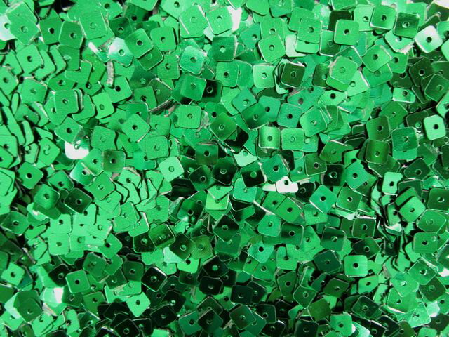 スパンコール　四角5mm（100g）メタルグリン