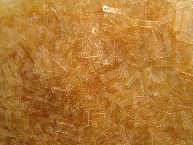 スパンコール　3×9mm（100g）クリア渋オレンジ系