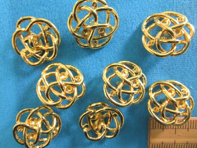 メタルボタン（18mm）金