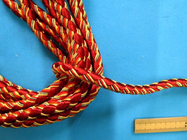 和調飾りコード(直径7mm 3m巻)渋赤茶×金