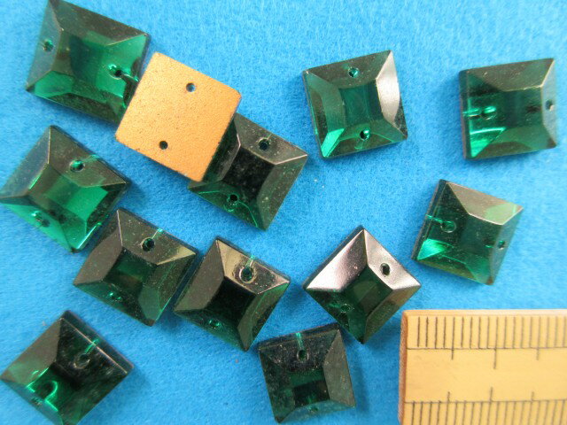 ミラーストーン(チェコガラス）正方形・10mmグリン