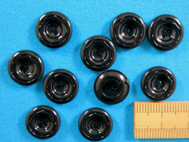 プラボタン（13mm）黒