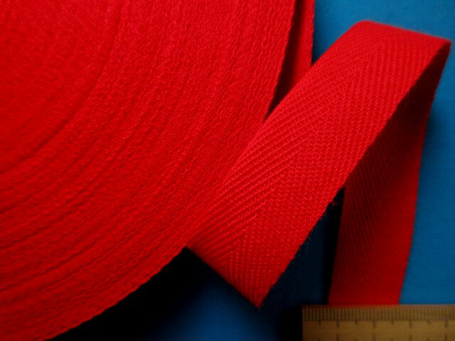 アクリルテープ（ソフトタイプ）（2cm幅　50m巻）赤