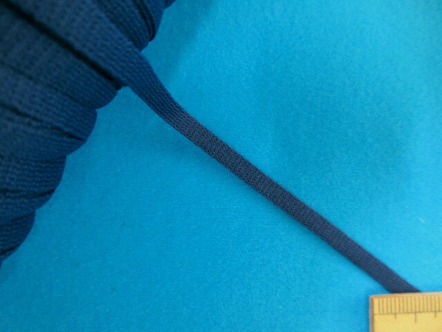 ポリエステルテープ（0.4cm幅　50m巻）紺