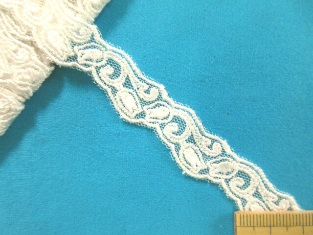 チュールレース（1.5cm幅　4m巻）オフ白