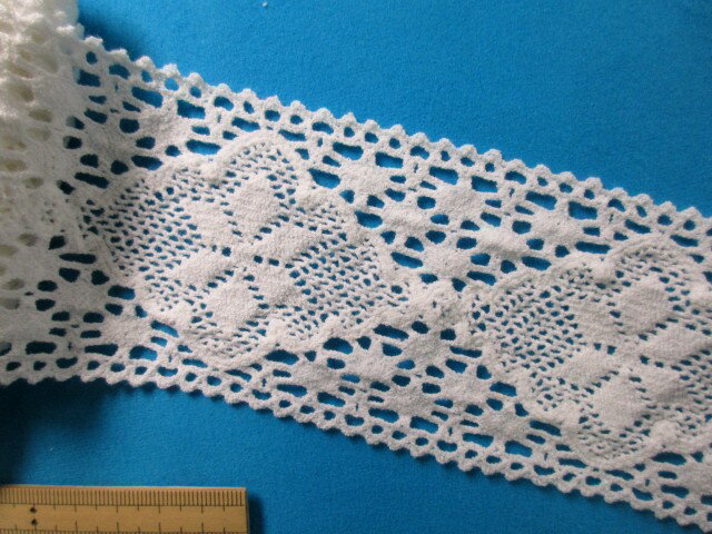 ストレッチレース（7cm幅 3m巻）オフ白