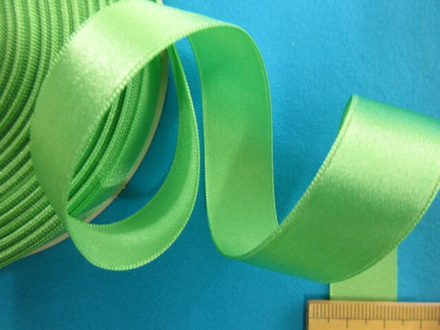 片面サテンリボン（1.8cm幅 30m巻)キミドリ