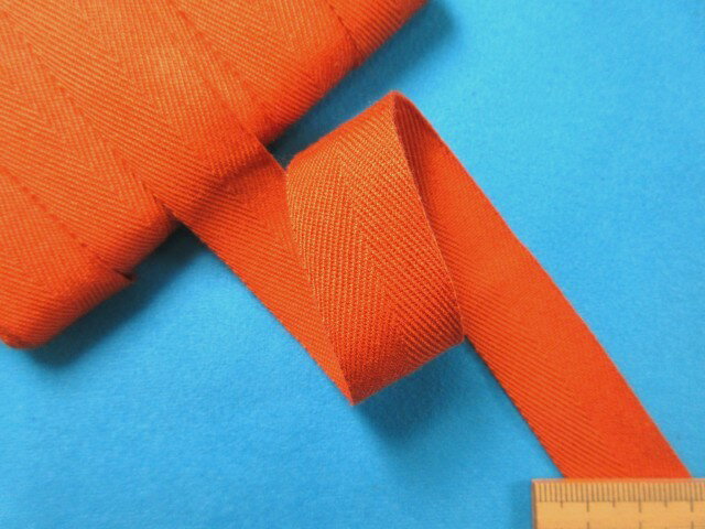 アクリルテープ（ソフトタイプ）（2cm幅　15m巻）レンガ