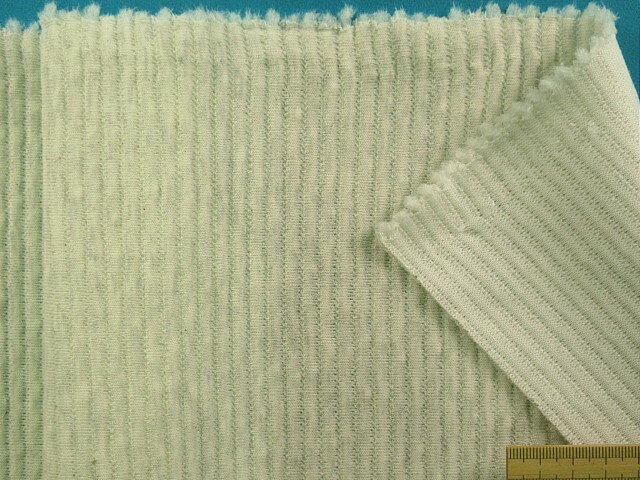 綿キルトニット生地杢アイボリー×薄グレー（180cm幅　1．5m）