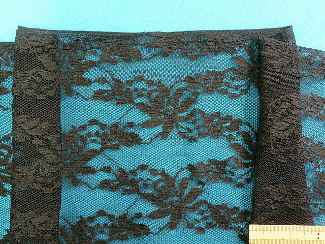 綿ポリラッセルレース生地花・黒（120cm幅　2m）