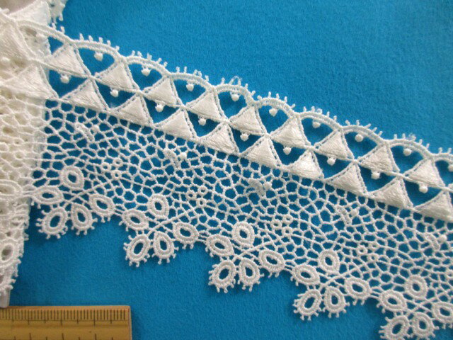 レーヨンケミカルレース（6cm幅 2m巻）オフ白