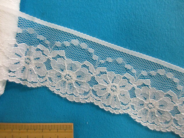 ラッセルレース（4.4cm幅 10m巻）オフ白