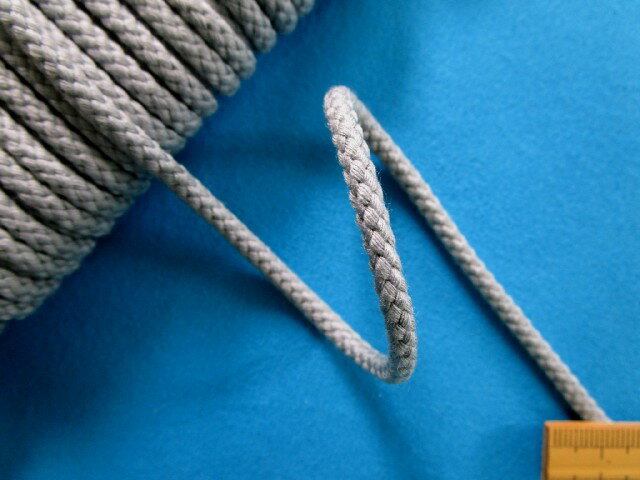 1パック（30m巻） 直径：約3．5ミリ（表示サイズでカット済みです） きれめがある場合がございます。 メール便梱包可能数　2点