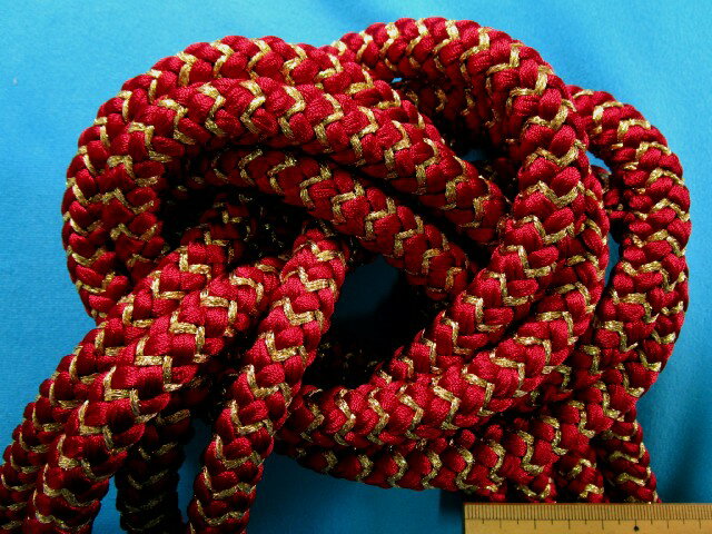 和調飾りコード(直径13mm 3m巻)赤エンジ×金