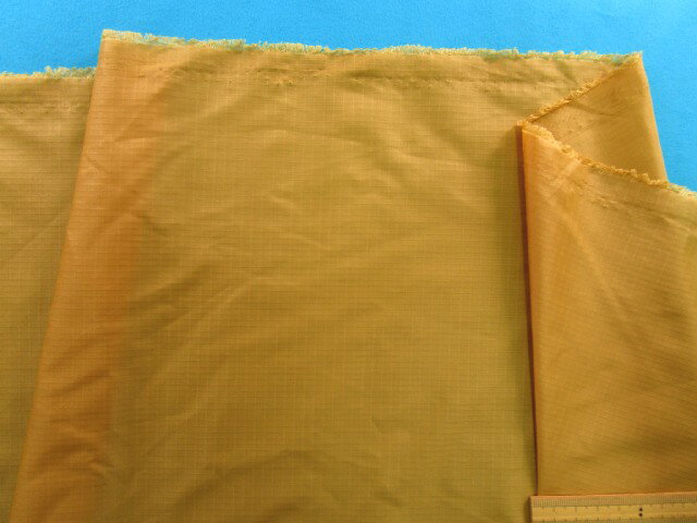 撥水加工生地(薄手)カラシ（150cm幅　1．5m）