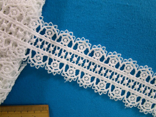 ナイロンケミカルレース（3.3cm幅 3m巻）オフ白のサムネイル