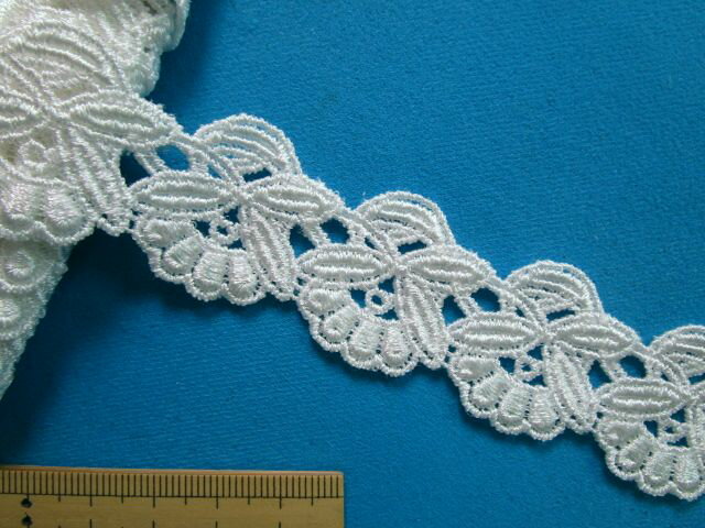 レーヨンケミカルレース(2.8cm幅 3m巻）オフ白