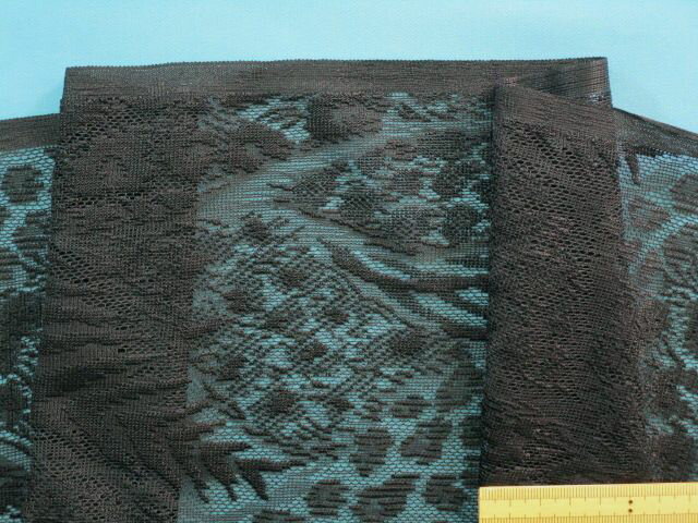 ラッセルレース生地アニマル柄・黒（110cm幅　2m）