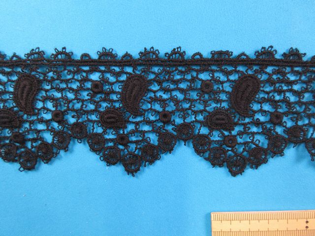 綿ケミカルレース黒（7cm幅　3m巻）